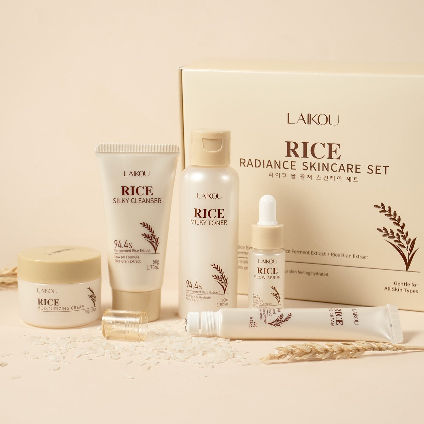 Crema Idratante Con Estratti Vegetali Per La Cura Del Viso Set Per La Cura Della Pelle