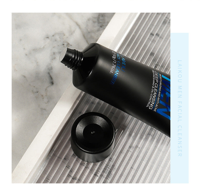Detergente esfoliante viso da uomo 50g